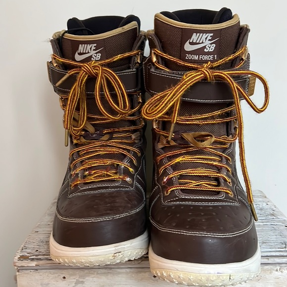 Mens size 9 Nike Zoom Force 1 snowboard boots - Picture 1 of 10